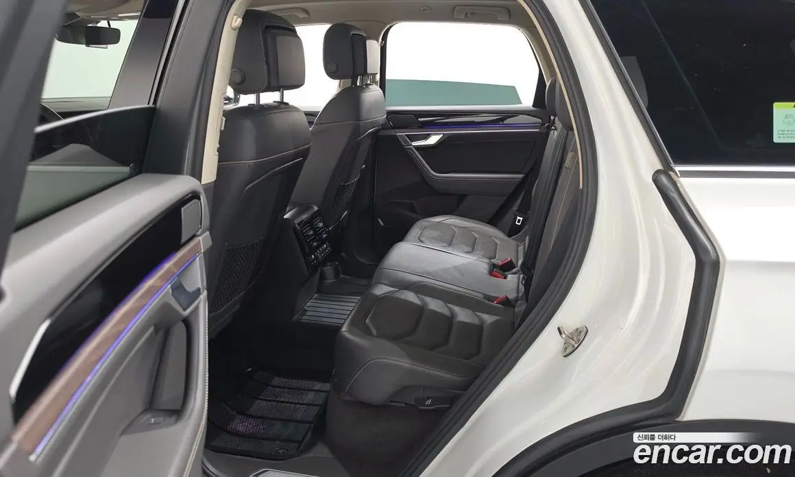 Volkswagen Touareg 2020 3.0 автомат (гидро), фото 11