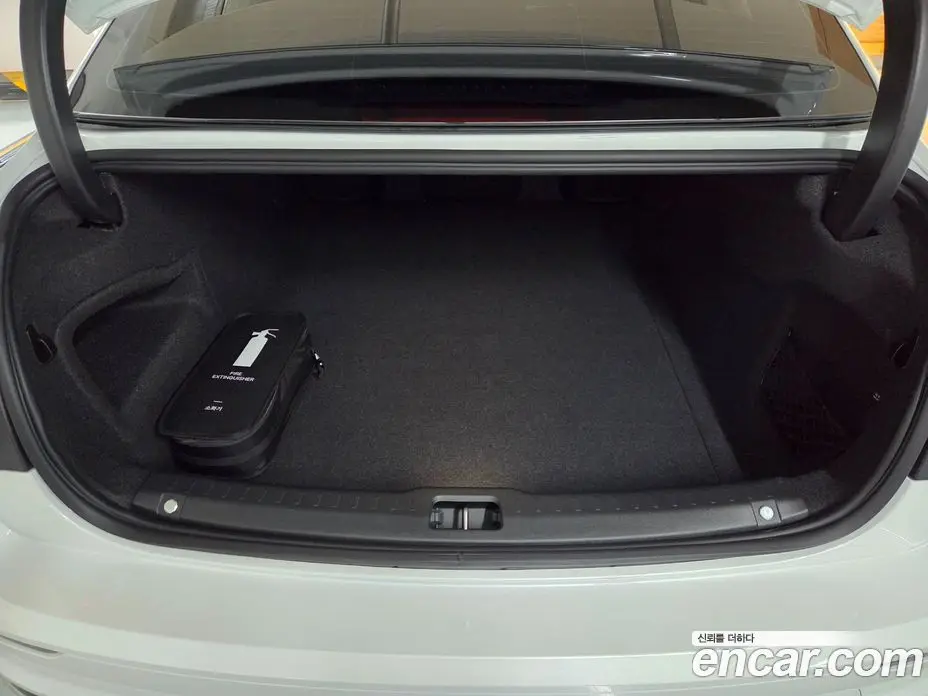 Volvo S90 2026 2.0 автомат (гидро), фото 18 Volvo S90 2026 2.0 автомат (гидро), фото 18