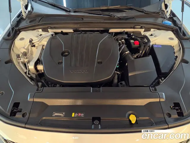 Volvo S90 2026 2.0 автомат (гидро), миниатюра 6 Volvo S90 2026 2.0 автомат (гидро), миниатюра 6
