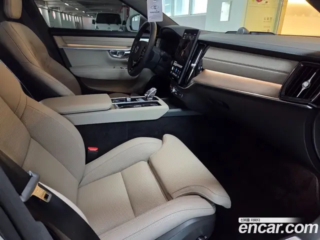 Volvo S90 2026 2.0 автомат (гидро), миниатюра 10 Volvo S90 2026 2.0 автомат (гидро), миниатюра 10