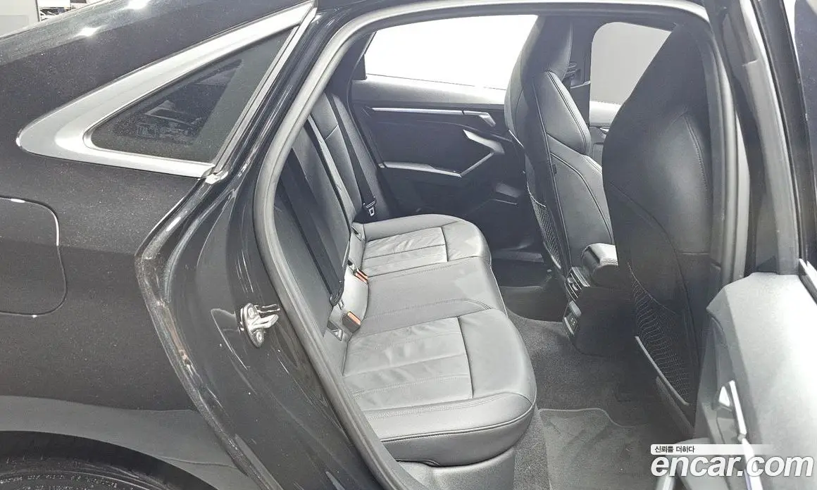 Audi A3 2022 2.0 автомат (гидро), фото 11 Audi A3 2022 2.0 автомат (гидро), фото 11