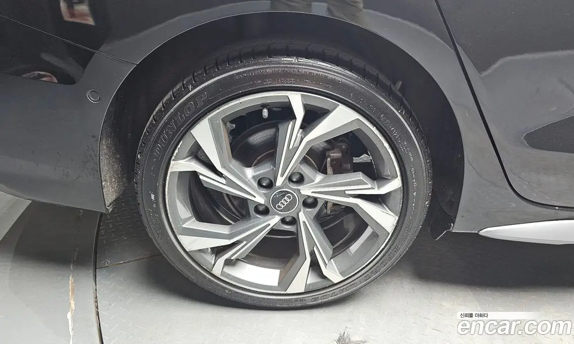 Audi A3 2022 2.0 автомат (гидро), фото 5 Audi A3 2022 2.0 автомат (гидро), фото 5