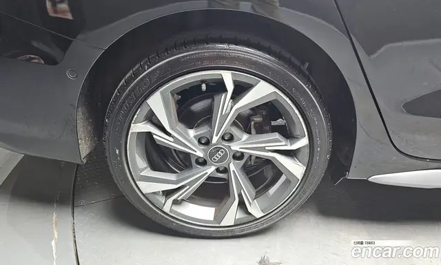 Audi A3 2022 2.0 автомат (гидро), миниатюра 5 Audi A3 2022 2.0 автомат (гидро), миниатюра 5