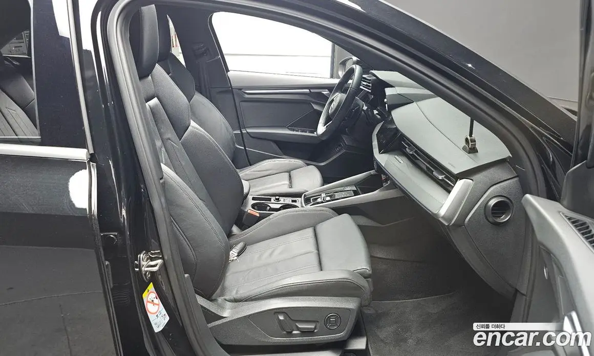 Audi A3 2022 2.0 автомат (гидро), фото 10 Audi A3 2022 2.0 автомат (гидро), фото 10