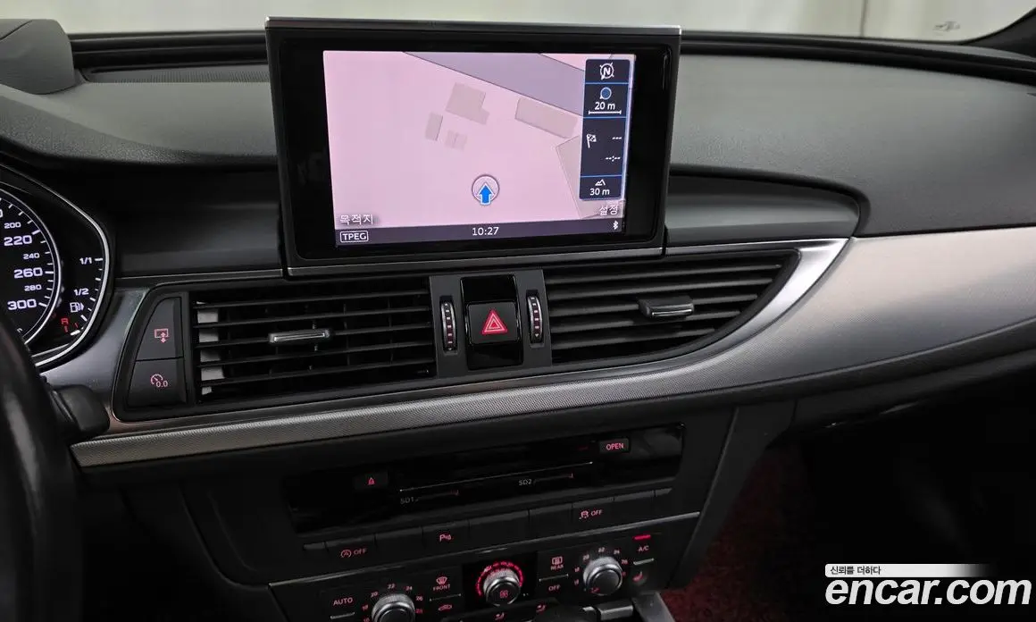 Audi A6 2018 2.0 автомат (гидро), фото 14