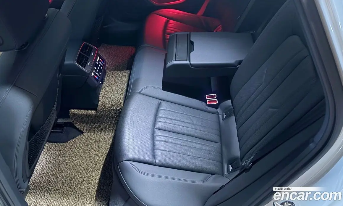 Audi A6 2020 2.0 автомат (гидро), фото 12 Audi A6 2020 2.0 автомат (гидро), фото 12