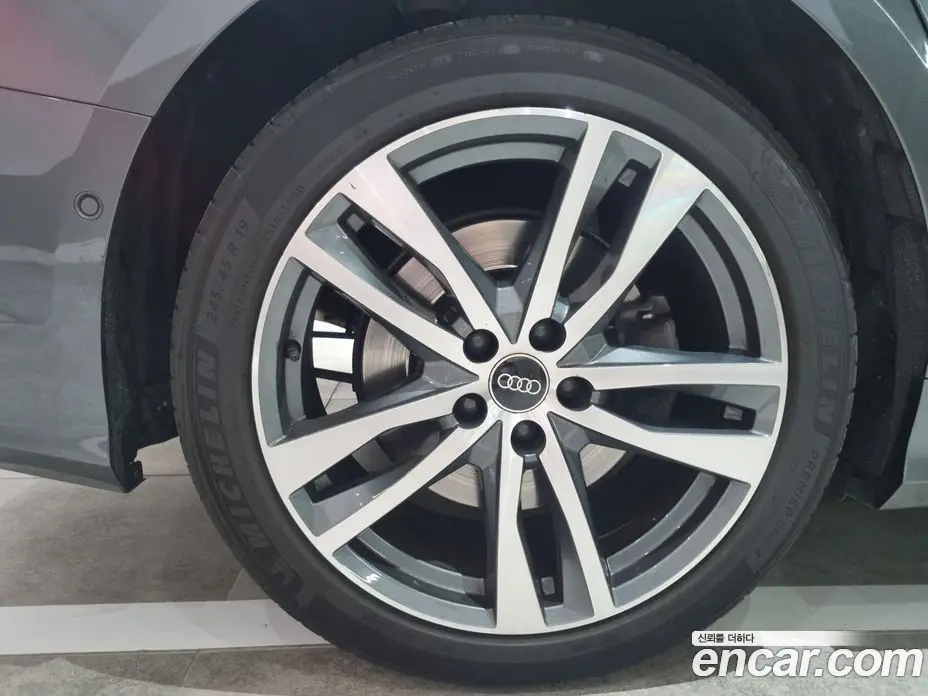 Audi A6 2021 3.0 автомат (гидро), фото 5 Audi A6 2021 3.0 автомат (гидро), фото 5