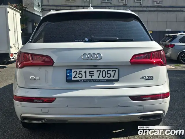 Audi Q5 2020 2.0 автомат (гидро), миниатюра 4