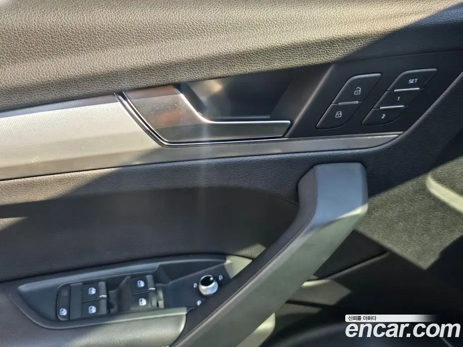 Audi Q5 2020 2.0 автомат (гидро), фото 8