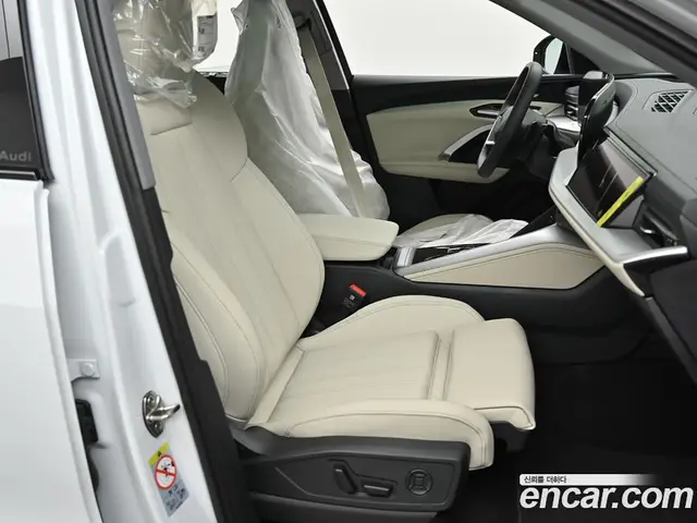 Audi Q5 2025 2.0 автомат (гидро), миниатюра 10 Audi Q5 2025 2.0 автомат (гидро), миниатюра 10