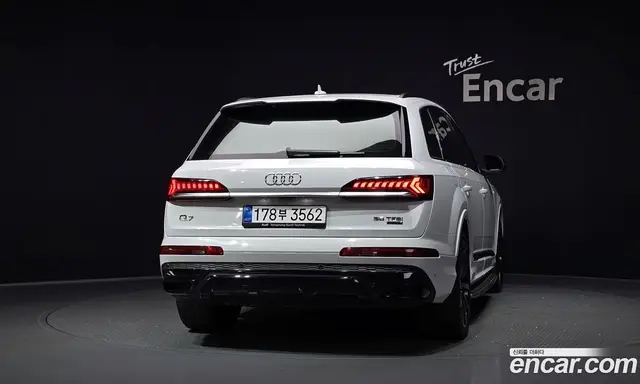 Audi Q7 2021 3.0 автомат (гидро), миниатюра 4 Audi Q7 2021 3.0 автомат (гидро), миниатюра 4
