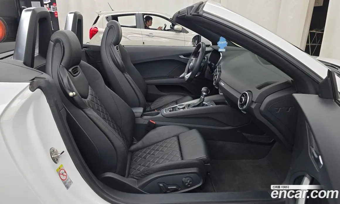 Audi TT 2015 2.0 автомат (гидро), фото 11
