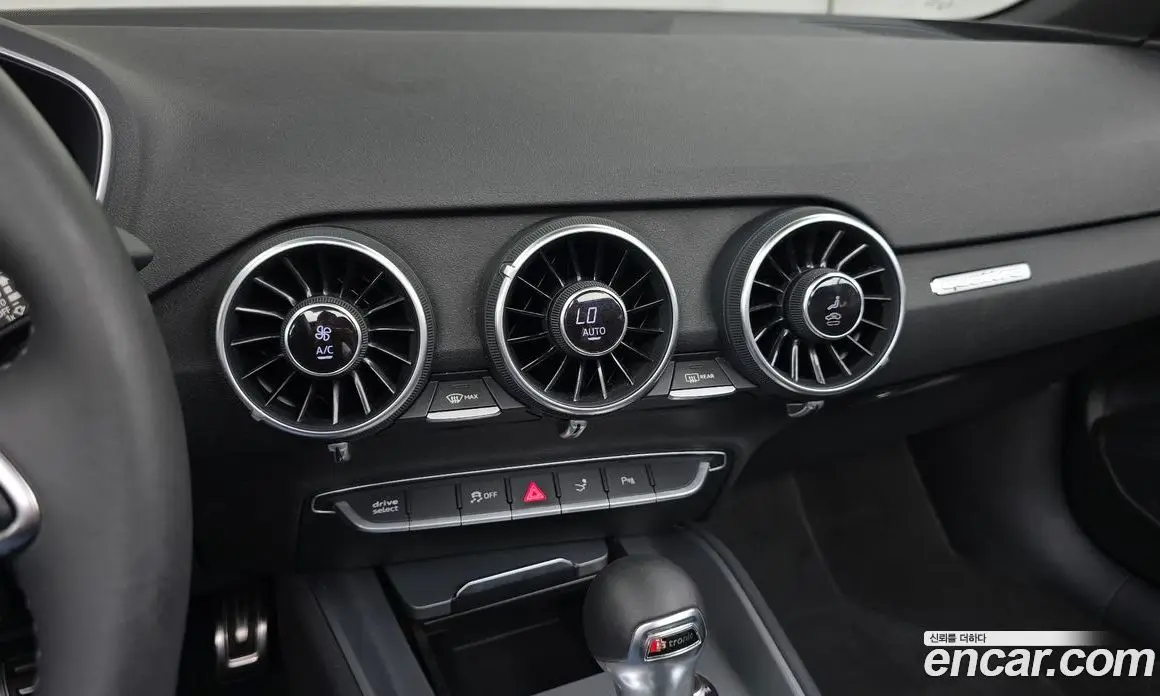 Audi TT 2015 2.0 автомат (гидро), фото 14