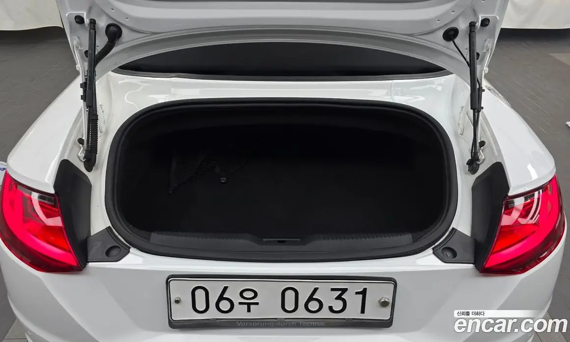 Audi TT 2015 2.0 автомат (гидро), фото 20