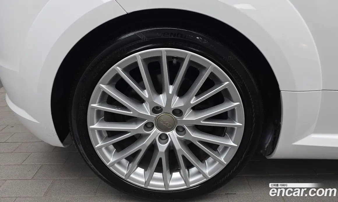 Audi TT 2015 2.0 автомат (гидро), фото 5