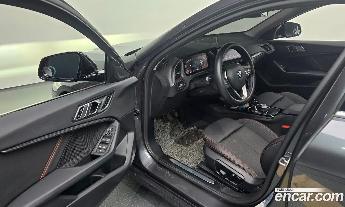BMW 1 серия 2020 2.0 автомат (гидро), фото 11 BMW 1 серия 2020 2.0 автомат (гидро), фото 11