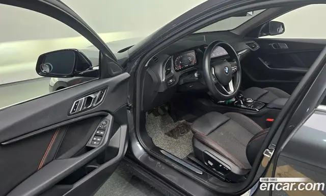BMW 1 серия 2020 2.0 автомат (гидро), миниатюра 11 BMW 1 серия 2020 2.0 автомат (гидро), миниатюра 11