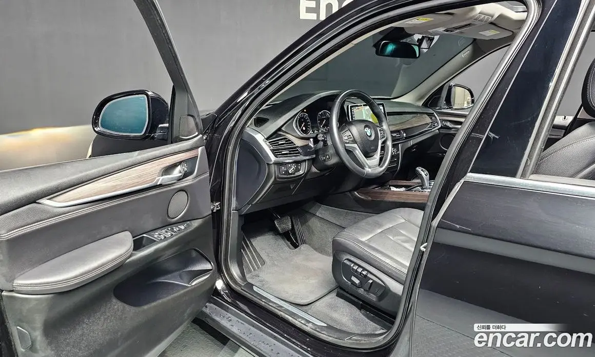 BMW X5 2017 3.0 автомат (гидро), фото 11
