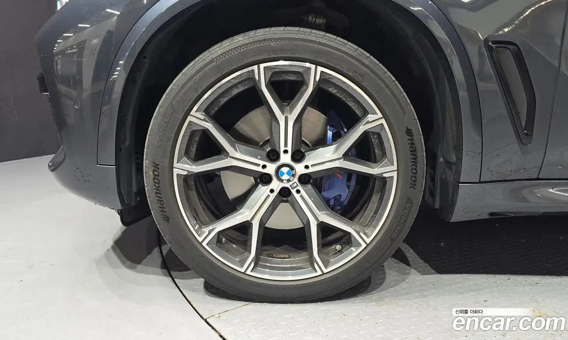 BMW X5 2021 3.0 автомат (гидро), фото 5