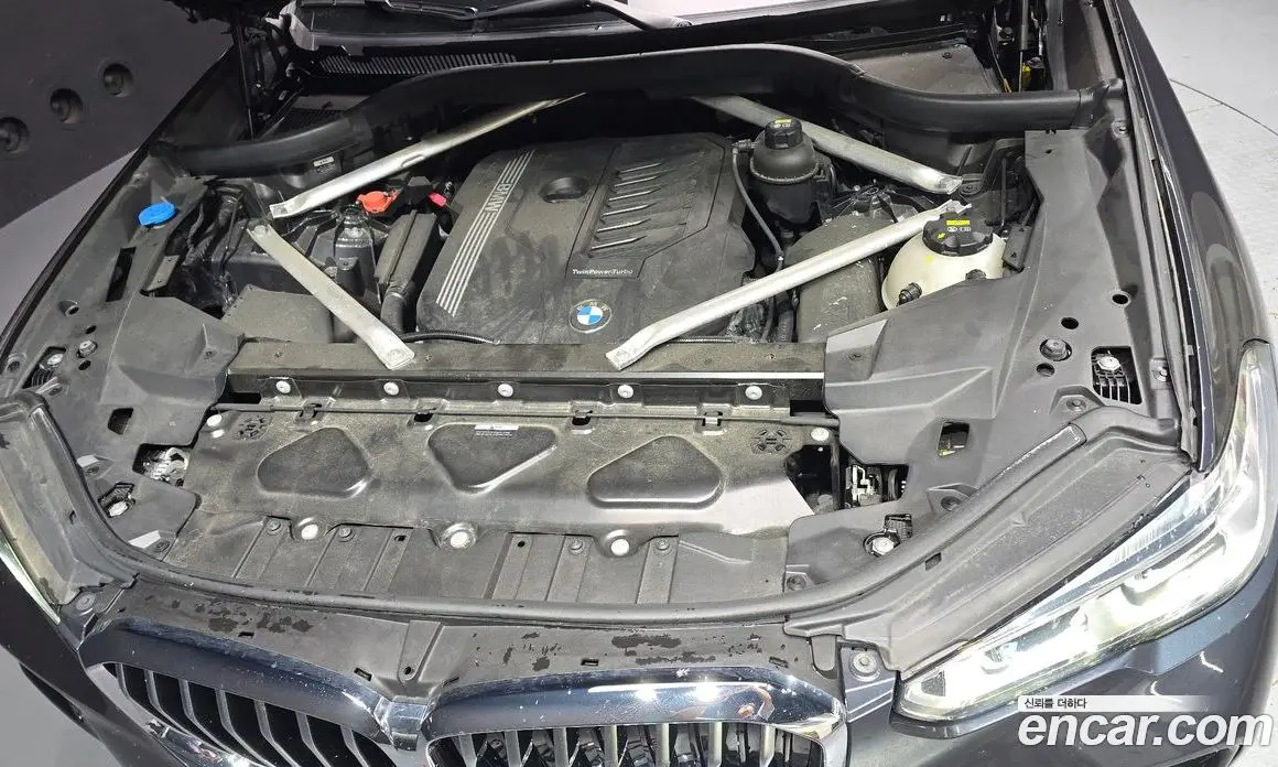 BMW X5 2021 3.0 автомат (гидро), фото 6
