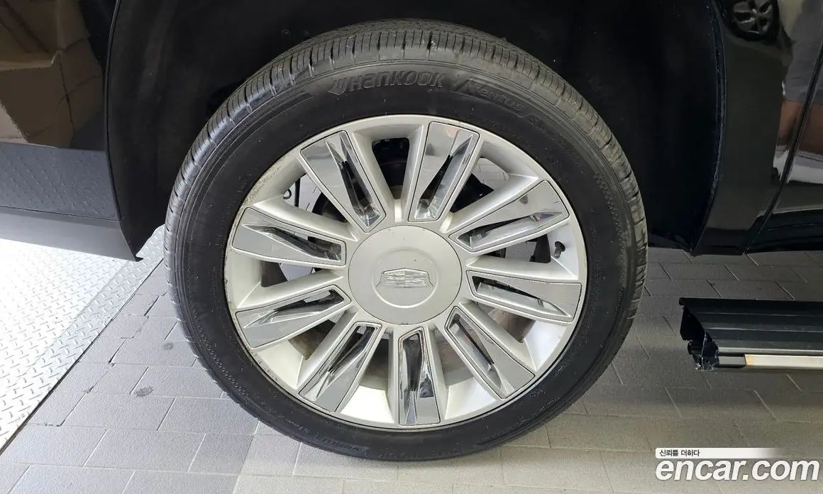 Cadillac Escalade 2017 6.2 автомат (гидро), фото 5