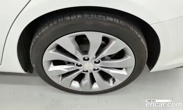 Chevrolet Malibu 2016 2.0 автомат (гидро), миниатюра 5