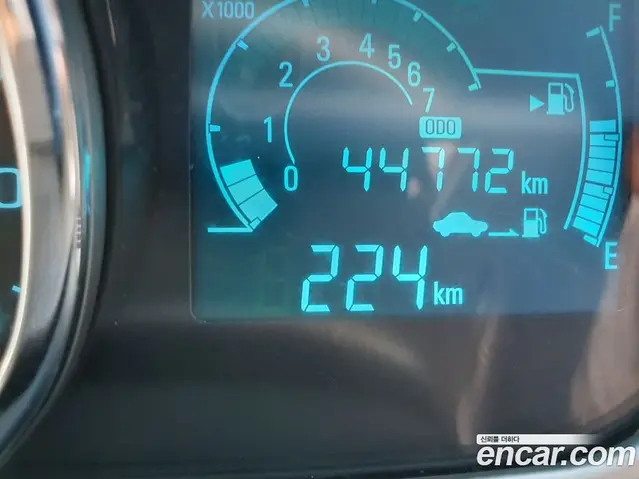 Chevrolet Spark 2014 1.0 автомат (гидро), миниатюра 7
