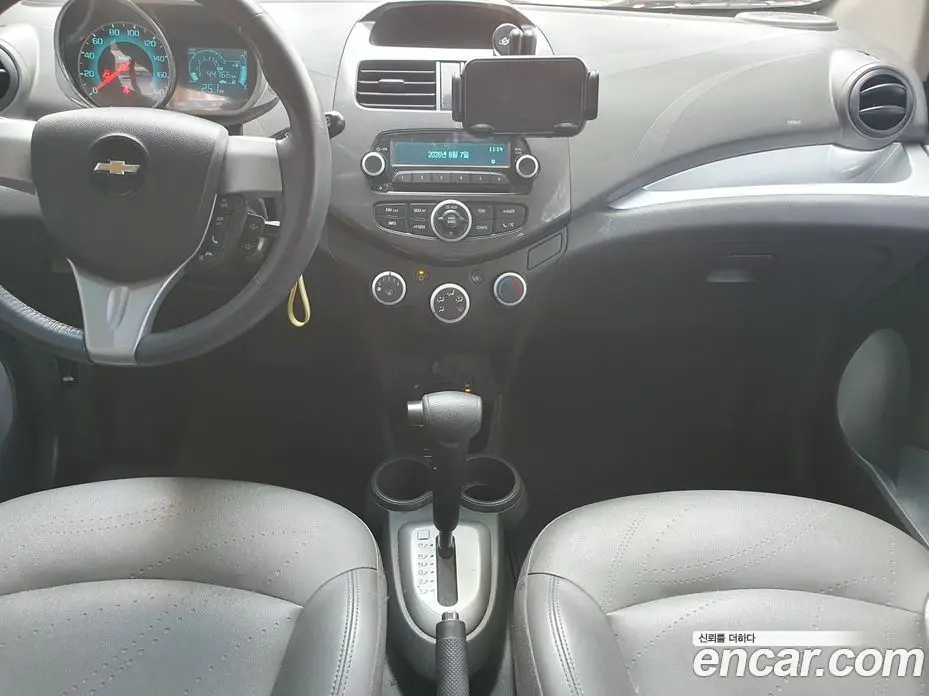 Chevrolet Spark 2014 1.0 автомат (гидро), фото 8
