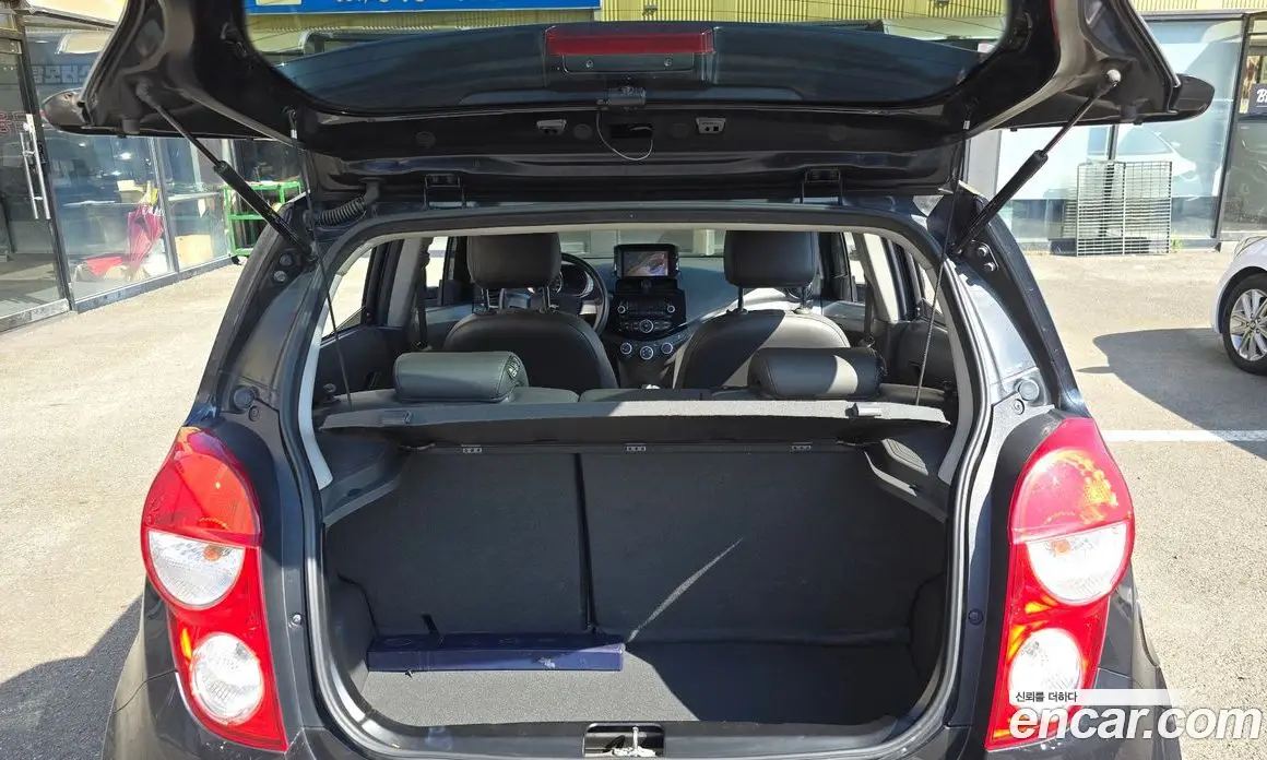 Chevrolet Spark 2015 1.0 автомат (гидро), фото 20