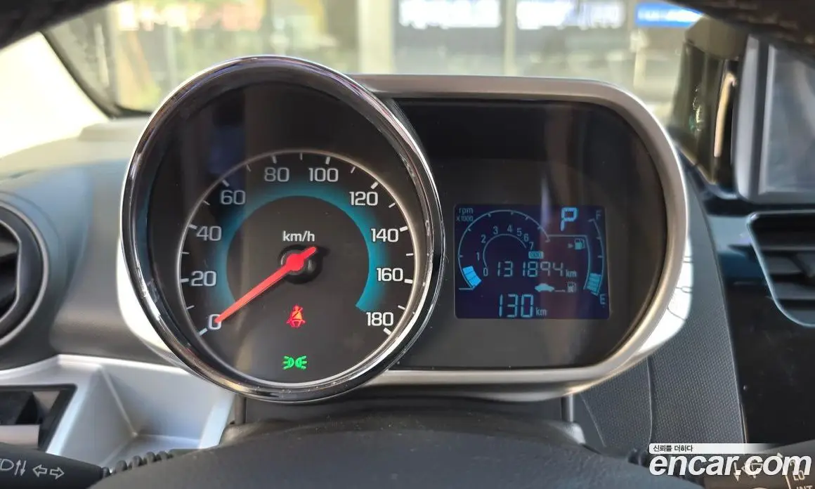 Chevrolet Spark 2015 1.0 автомат (гидро), фото 8