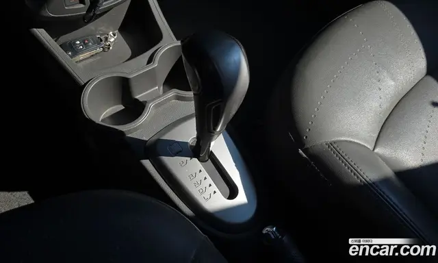 Chevrolet Spark 2015 1.0 автомат (гидро), миниатюра 9
