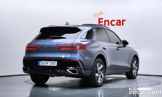 Genesis GV70 2026 2.5 автомат (гидро), миниатюра 2