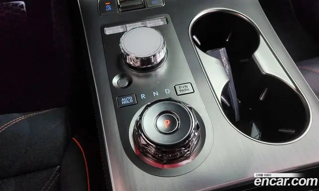 Genesis GV70 2026 2.5 автомат (гидро), миниатюра 9