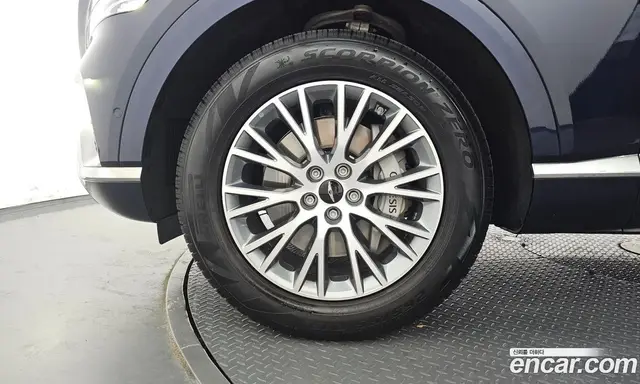 Genesis GV80 2025 2.5 автомат (гидро), миниатюра 5