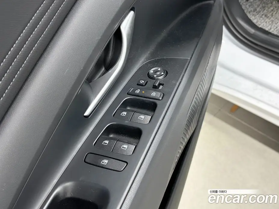 Hyundai Avante 2024 1.6 автомат (гидро), фото 14