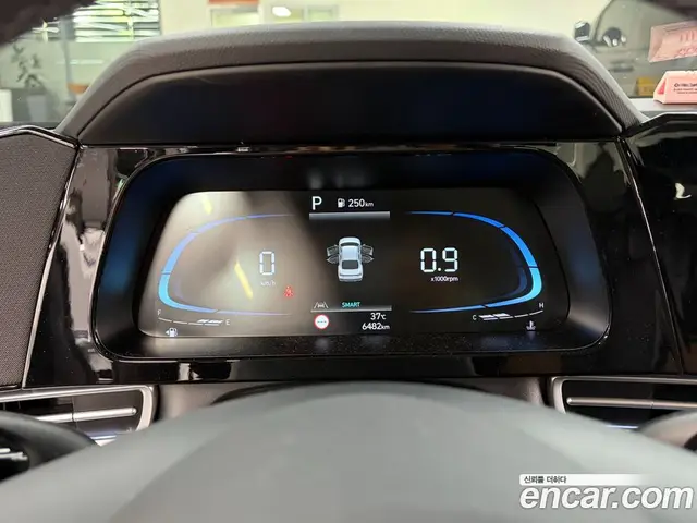 Hyundai Avante 2024 1.6 автомат (гидро), миниатюра 7