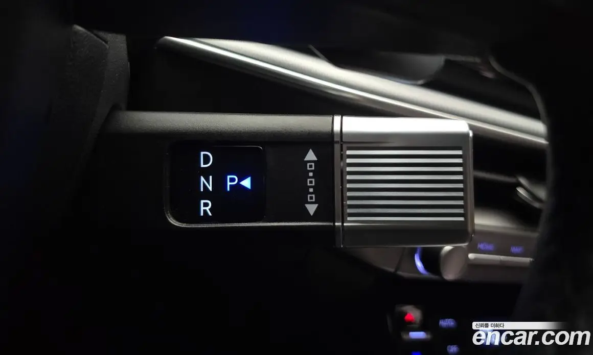 Hyundai Grandeur 2023 1.6 автомат (гидро), фото 9