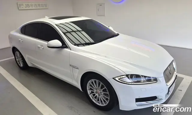Jaguar XF 2014 2.2 автомат (гидро), миниатюра 11