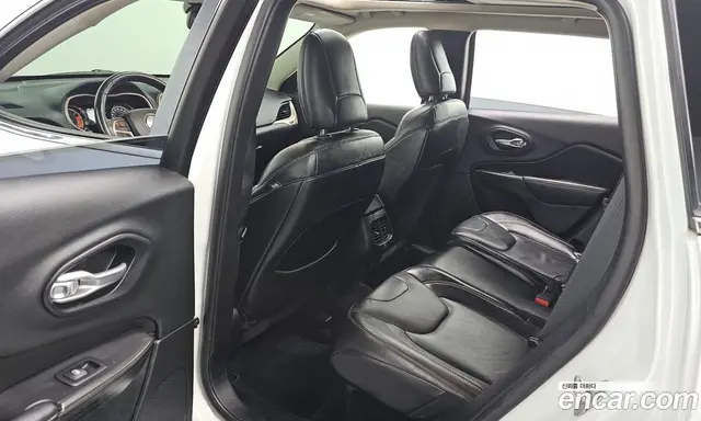 Jeep Cherokee 2015 2.0 автомат (гидро), миниатюра 11
