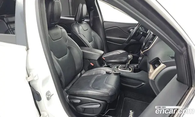 Jeep Cherokee 2015 2.0 автомат (гидро), миниатюра 12
