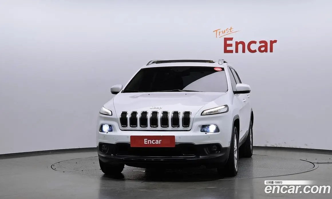 Jeep Cherokee 2015 2.0 автомат (гидро), фото 3