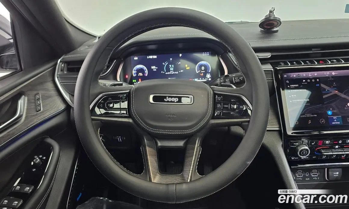 Jeep Cherokee 2023 3.6 автомат (гидро), фото 13