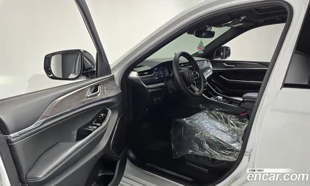 Jeep Cherokee 2023 3.6 автомат (гидро), миниатюра 10