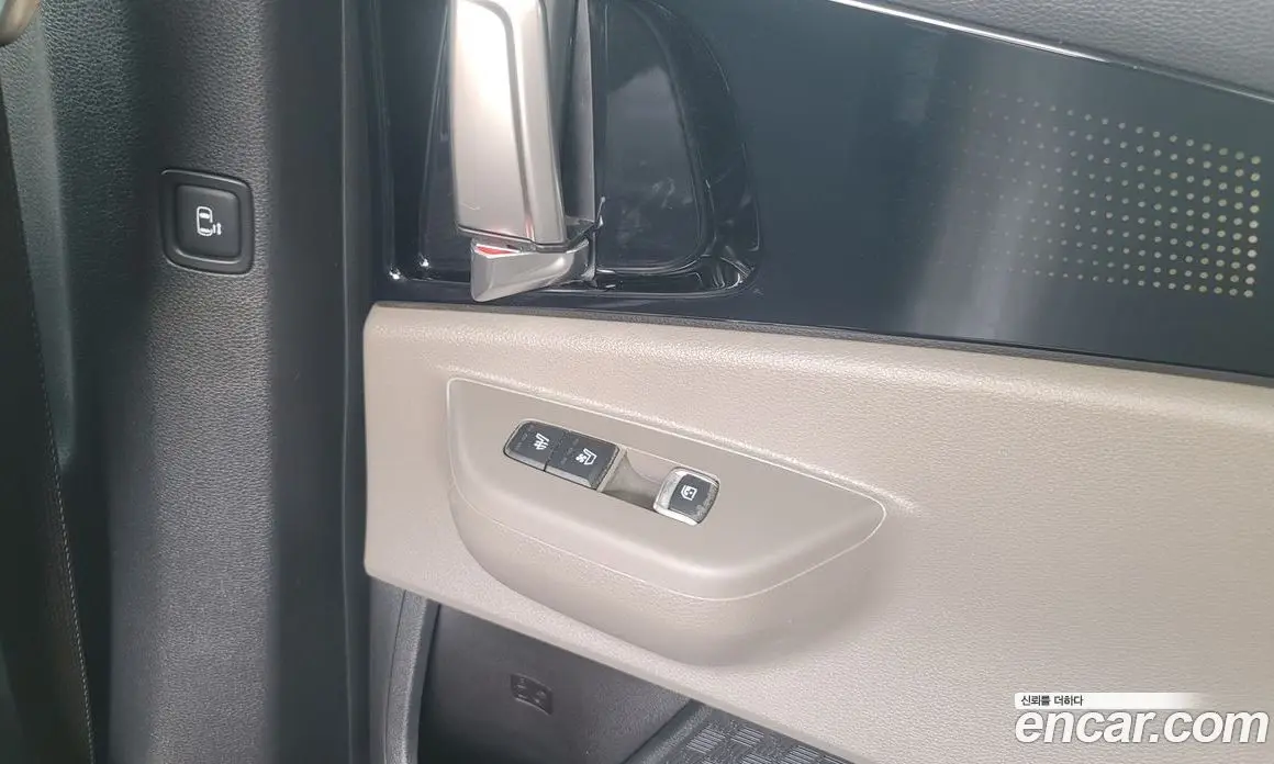 Kia Carnival 2025 2.2 автомат (гидро), фото 19 Kia Carnival 2025 2.2 автомат (гидро), фото 19