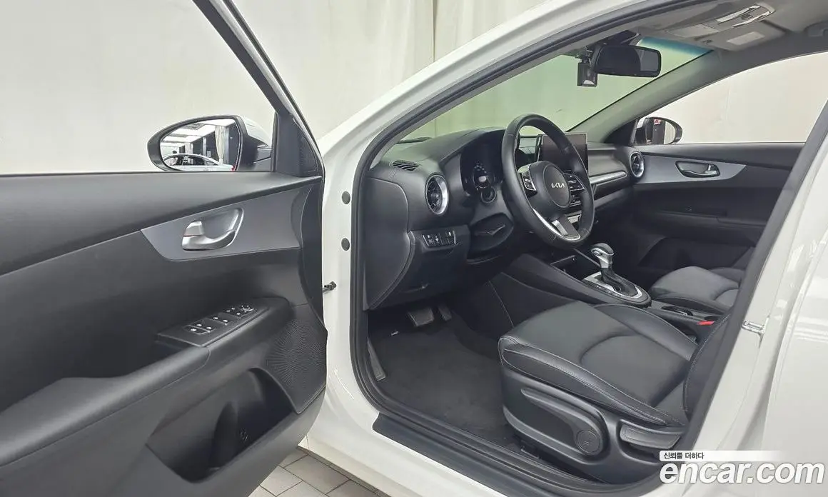 Kia K3 2021 1.6 автомат (гидро), фото 10
