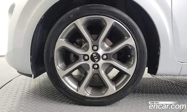 Kia Morning 2018 1.0 автомат (гидро), миниатюра 5
