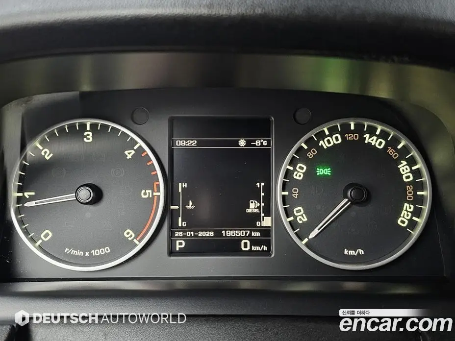 Land Rover Discovery 2013 3.0 автомат (гидро), фото 8 Land Rover Discovery 2013 3.0 автомат (гидро), фото 8