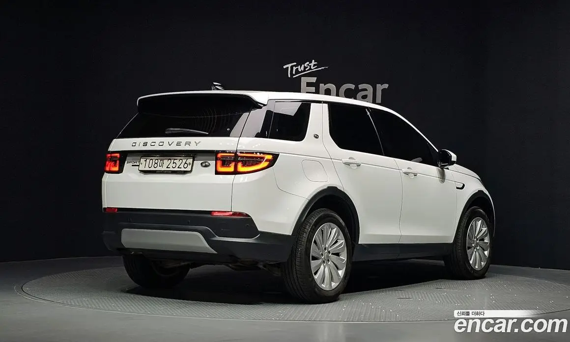 Land Rover Discovery Sport 2020 2.0 автомат (гидро), фото 2 Land Rover Discovery Sport 2020 2.0 автомат (гидро), фото 2