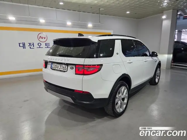 Land Rover Discovery Sport 2022 2.0 автомат (гидро), миниатюра 5