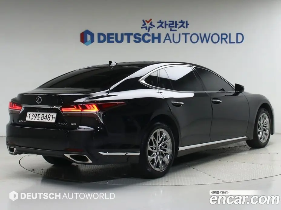Lexus LS 2020 3.4 автомат (гидро), фото 2 Lexus LS 2020 3.4 автомат (гидро), фото 2